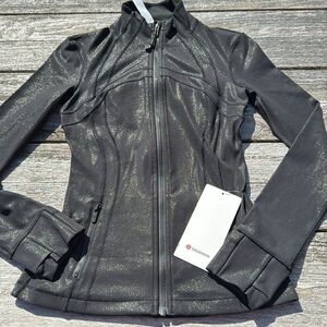 Lululemon Define Jacket Shimmer size 4 NWT Luxe Shine Foil Print Black 💫